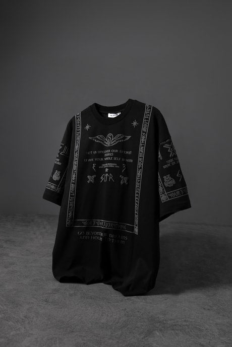 Men's Black Embossed Oversized T-Shirt